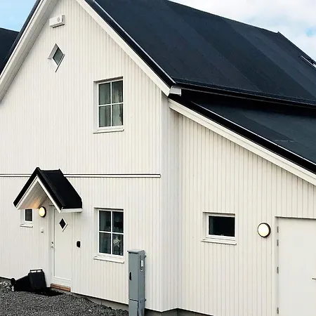 6 Person In Kverva 別荘 Dyrvik